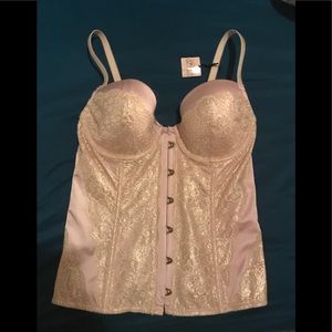 Victoria’s Secret Fashion Show Basque